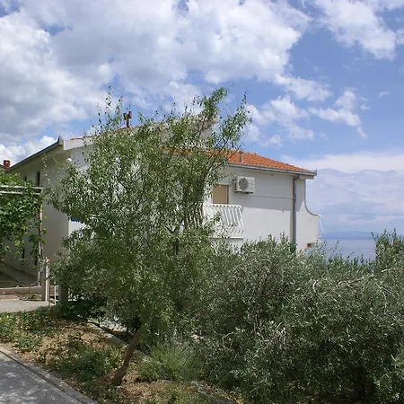 Studio Pisak 2750a Gornji Dolac