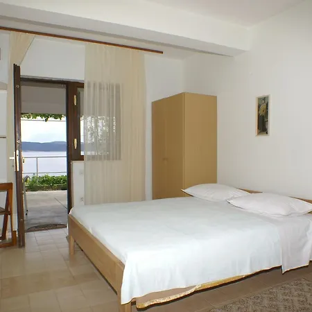 Studio Pisak 2750a * Gornji Dolac